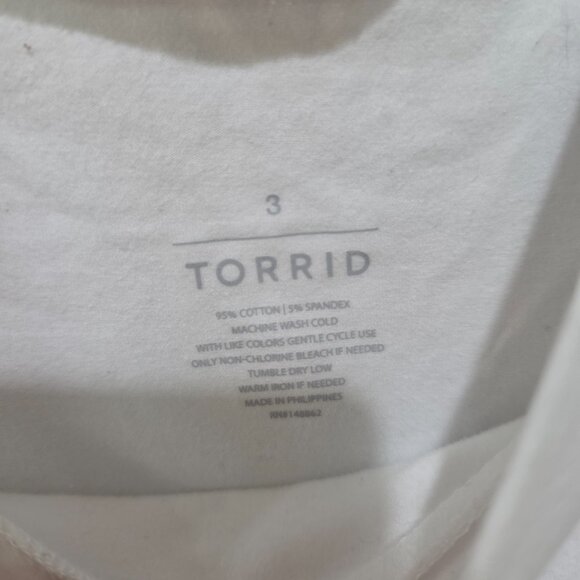 Torrid White High Neck Sleeveless Tank Top – Size 3 - Picture 4 of 11